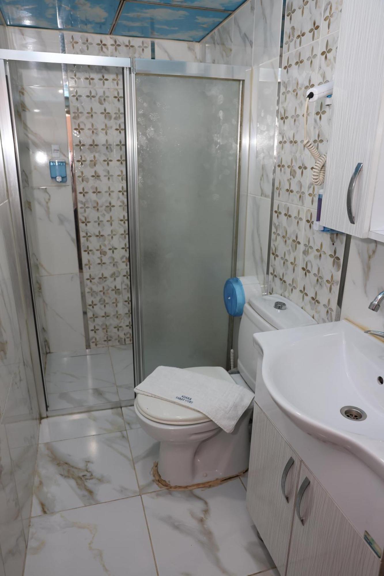 Adana Saray Hotel Eksteriør billede