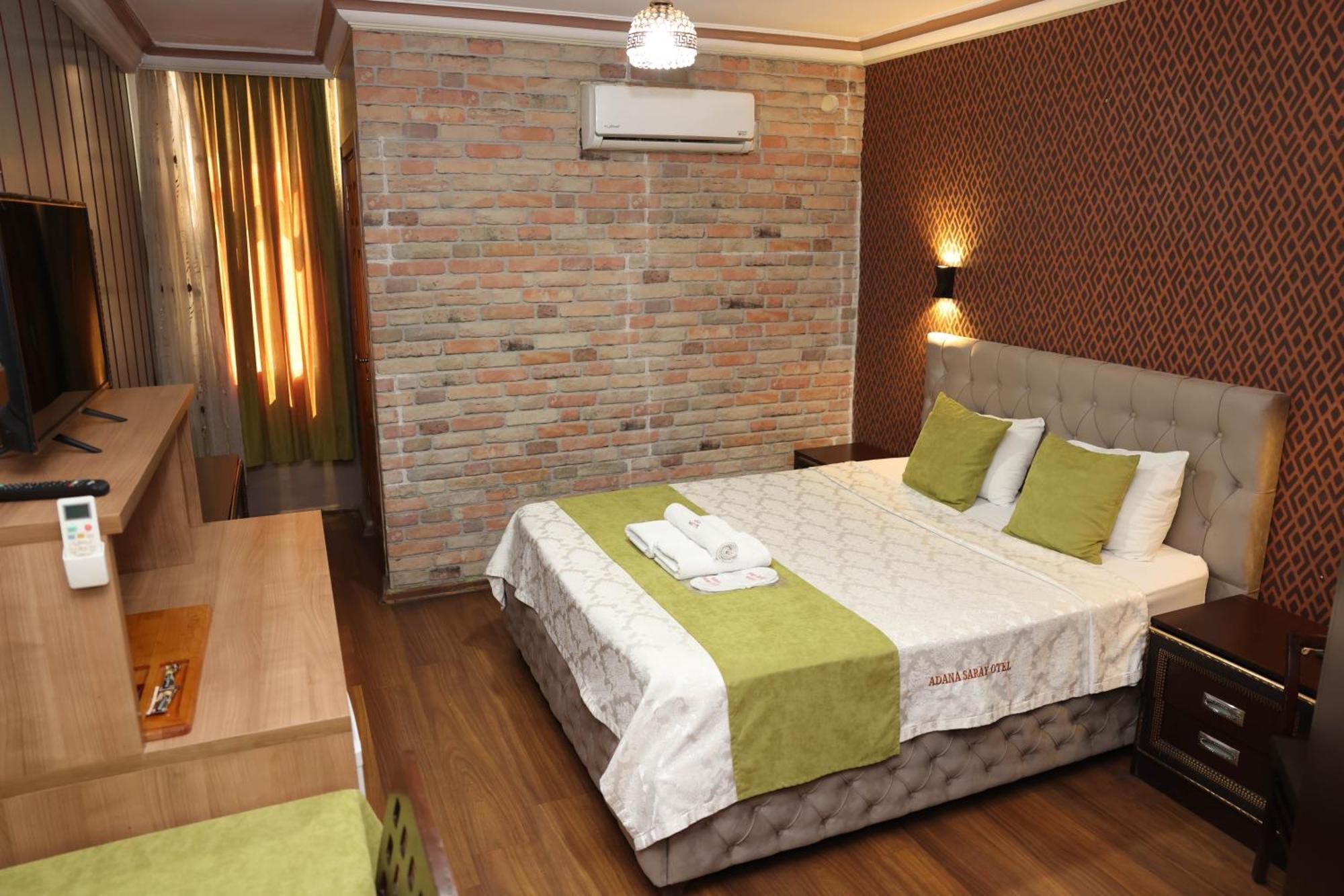 Adana Saray Hotel Eksteriør billede